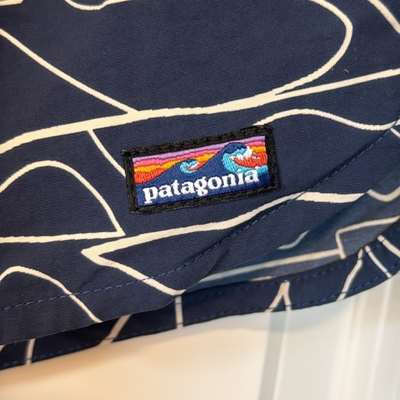 Patagonia Women's Wavefarer Boardshorts Board Shorts 5" Tidepool Blue Beach - Picture 3 of 12